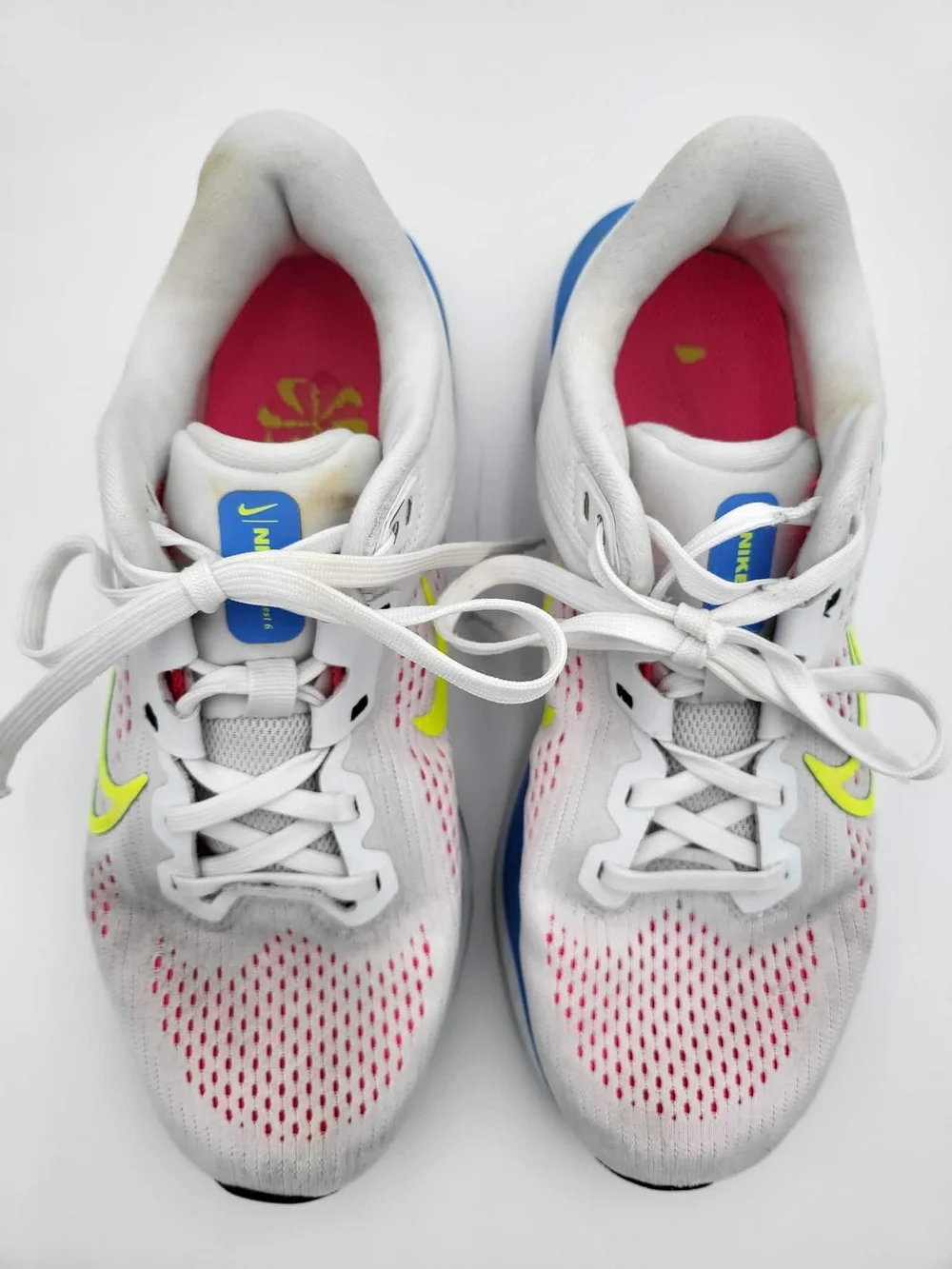 Nike breathable white